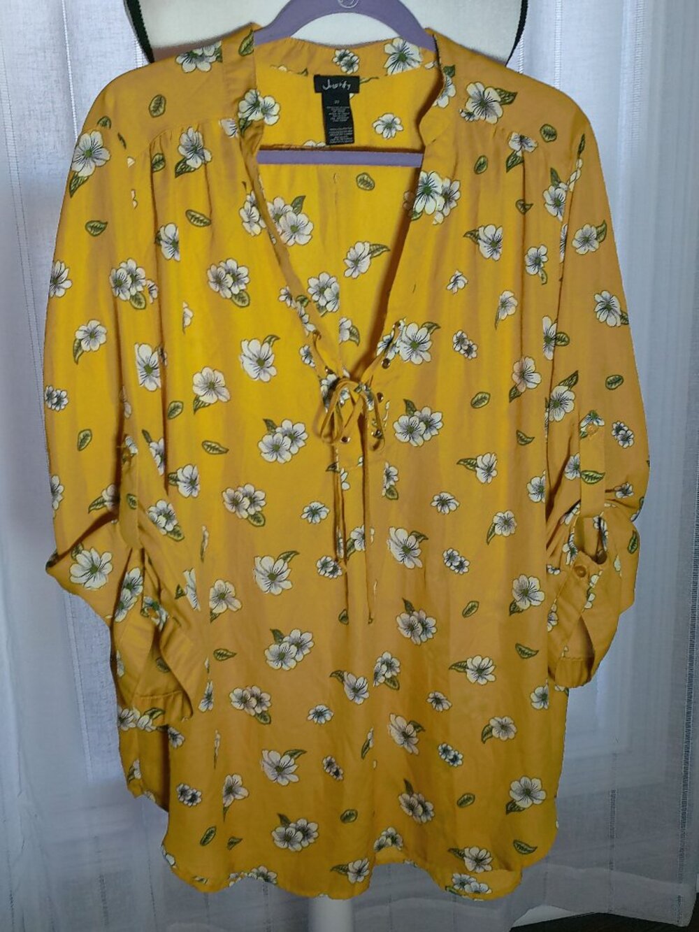 JUSTIFY NWOT Lg. Slve V-Neck Lace-Up Gold w/Cream Floral Print Hi Lo Tunic 2XL